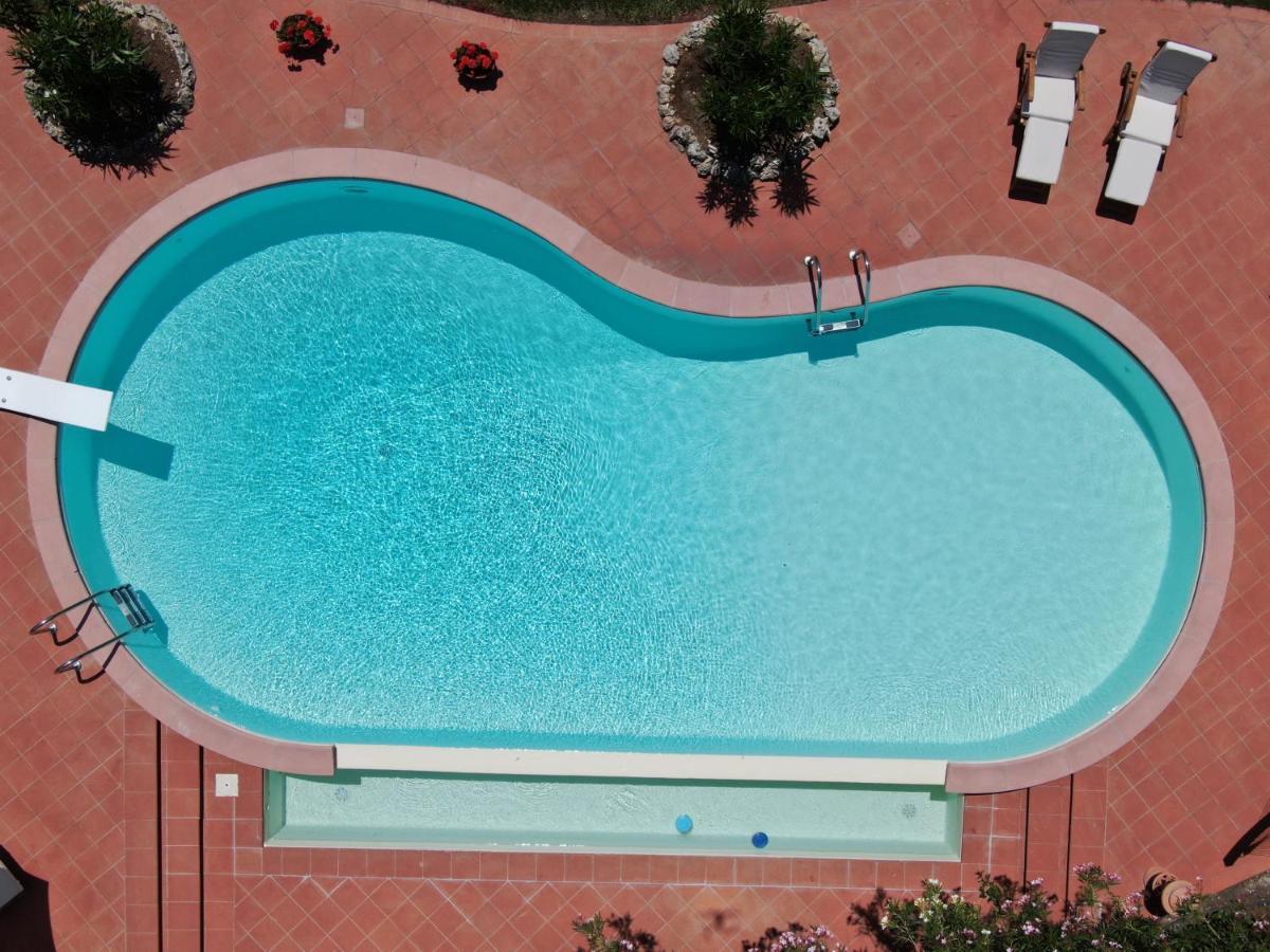 Villa Vittoria Вьесте Экстерьер фото